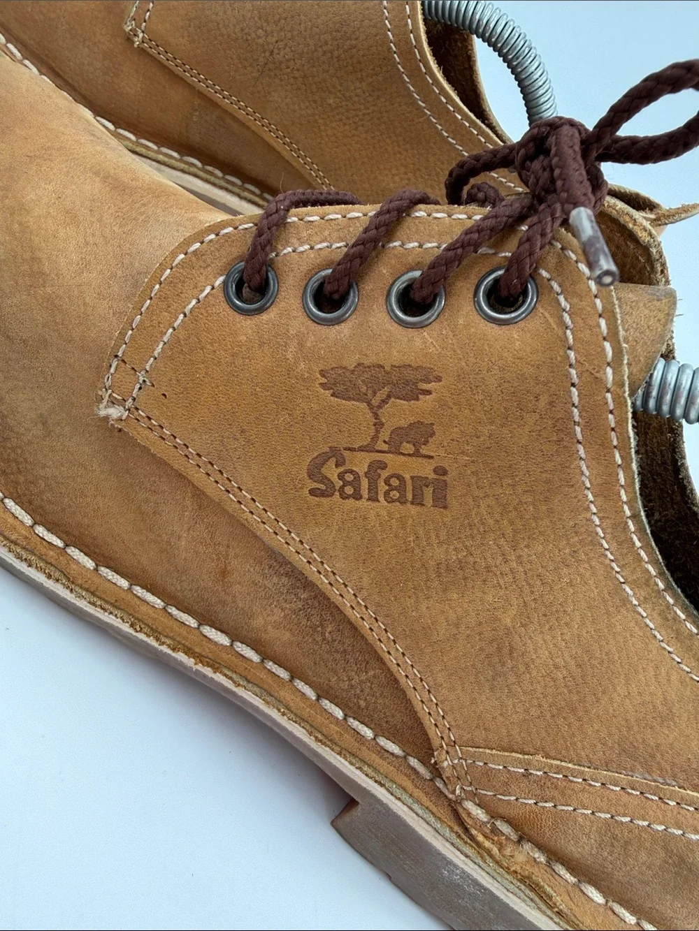 Authentic Bata Safari Kenya Low Cut Oxfords Desert Shoes Men's 9.5 Wheat NuBuck